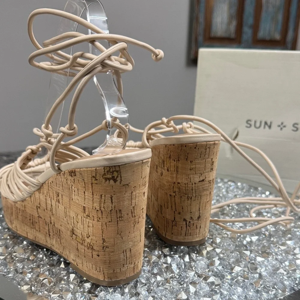 Sun + Stone eggshell Tilly Beige Strappy Lace Up cork Wedge Sandals NEW 7.5